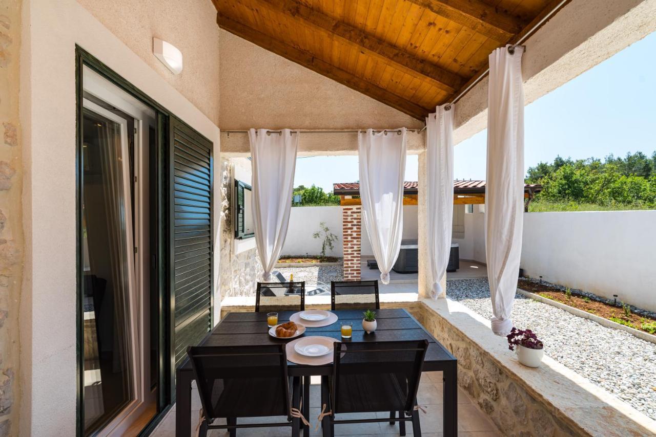 Holiday Home Figurica Novigrad  Exteriér fotografie