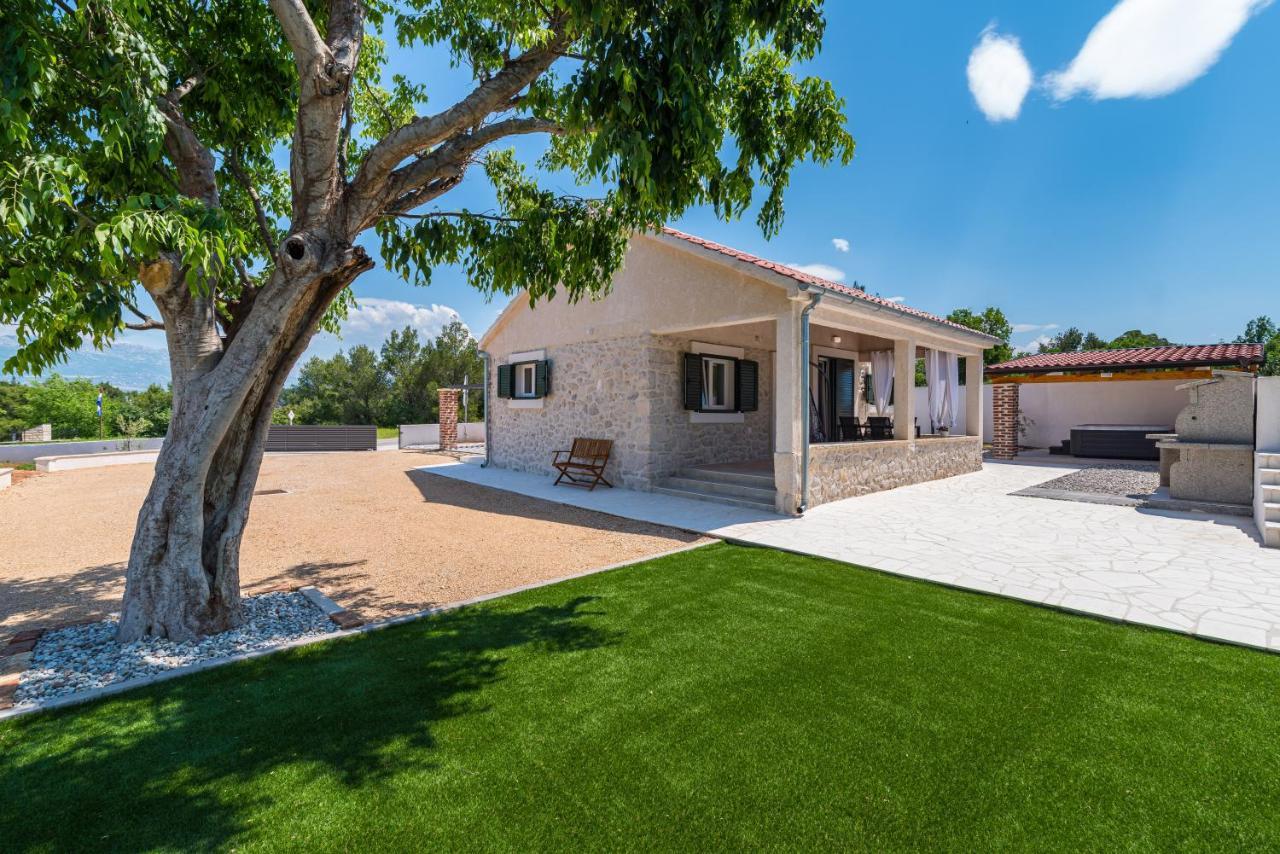 Holiday Home Figurica Novigrad  Exteriér fotografie
